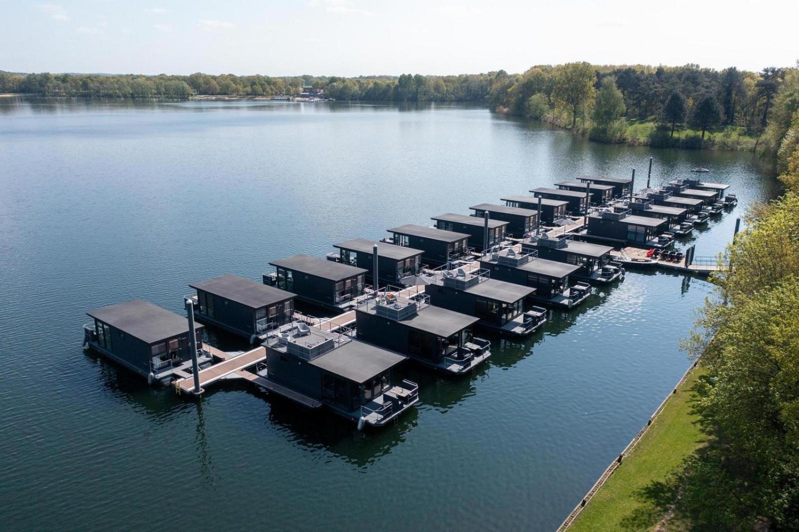 Houseboat Marina Mookerplas 4-6 Persons Plasmolen 外观 照片