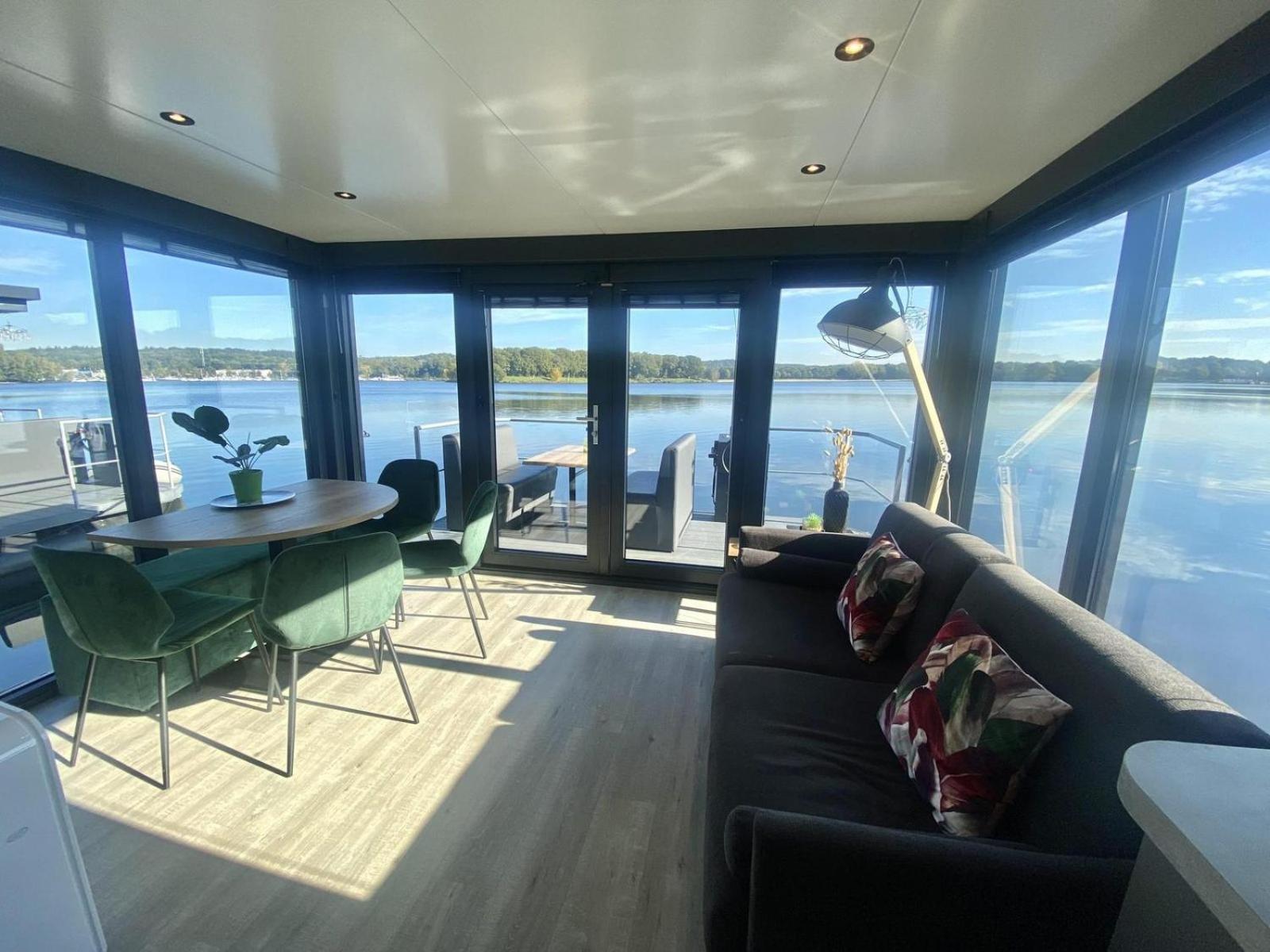Houseboat Marina Mookerplas 4-6 Persons Plasmolen 外观 照片